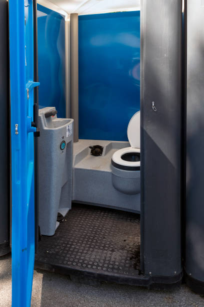 Best Portable toilet rental cost  in Chimayo, NM